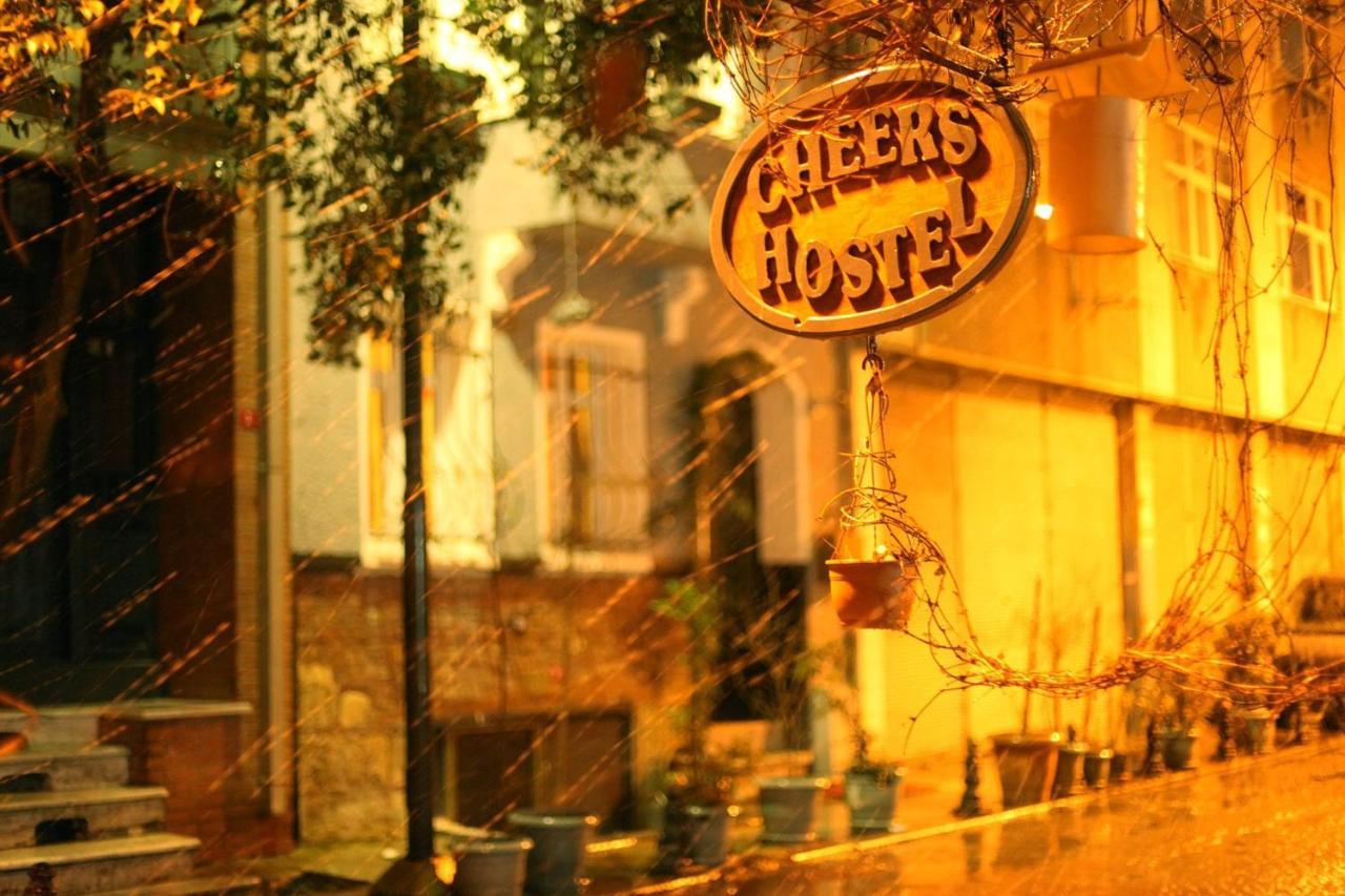 Cheers Hostel Istanbul Exterior foto